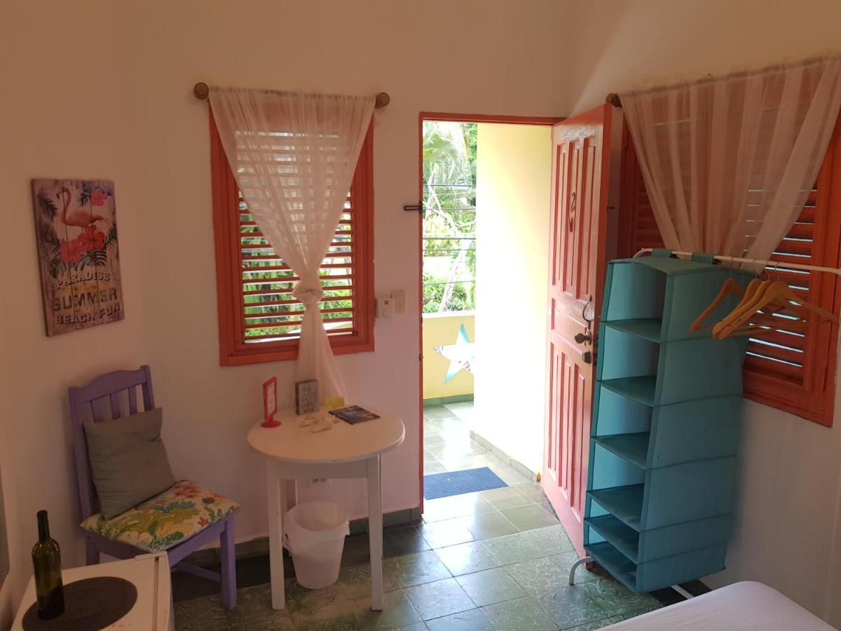 Casa Delfin Guest House Лас Терренас Экстерьер фото